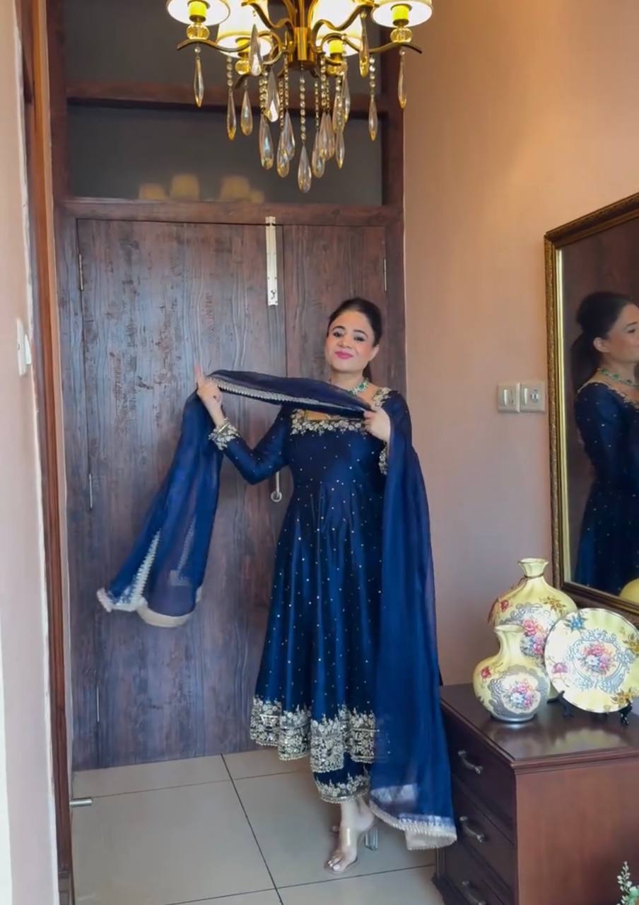 party wear Indian Bollywood Wedding Designer Women - Jaipur Blossom