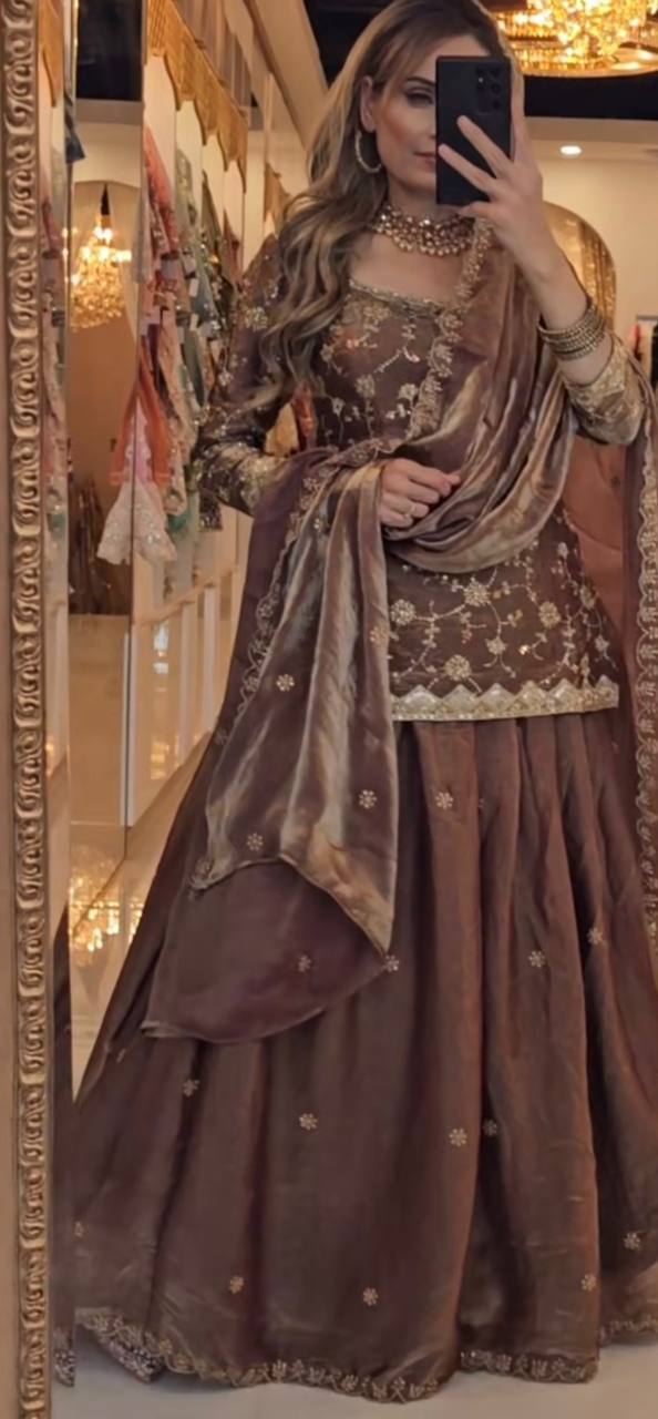 Exquisite Lehenga Set in Heavy Fandy Silk with Fully Stitched Top and Fancy Border Dupatta