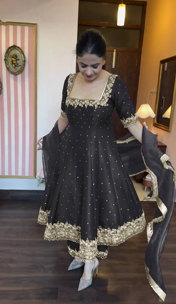 party wear Indian Bollywood Wedding Designer Women - Jaipur Blossom