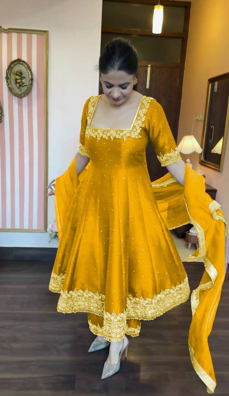party wear Indian Bollywood Wedding Designer Women - Jaipur Blossom