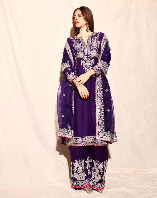 Heavy Embroidery Coding Sequence Work Set in Pure Chinnon Silk with Dupatta