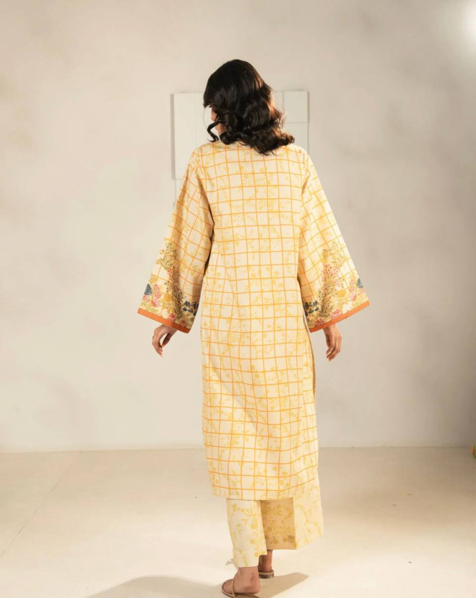 Elegant Heavy Crepe Top with Digital Print Paired with Micro Cotton Bottom for Party Wear