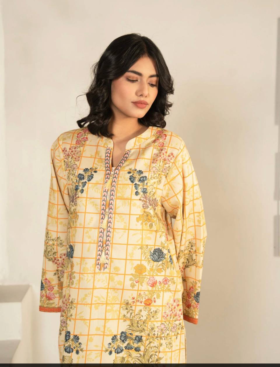 Elegant Heavy Crepe Top with Digital Print Paired with Micro Cotton Bottom for Party Wear