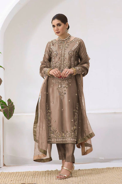 Priti -HK Kurta Set in Jimmy Choo Silk