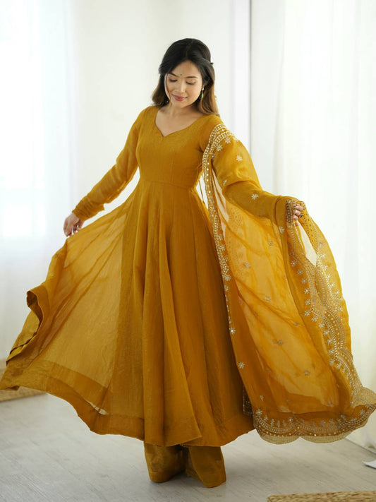 Shalu-SSR Heavy Fandy Silk Gown-duptta set