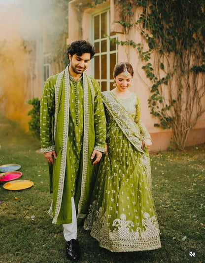 Amita-WW New Design Fox Georgette Gown set