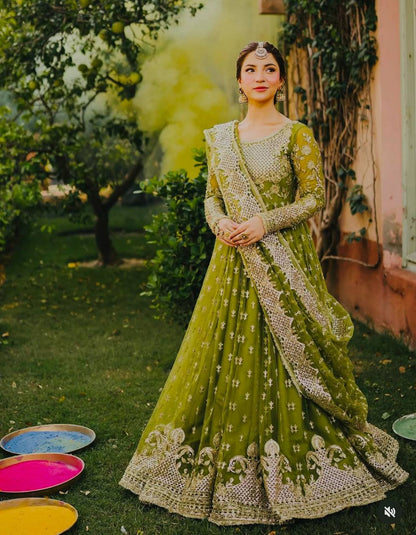 Amita-WW New Design Fox Georgette Gown set