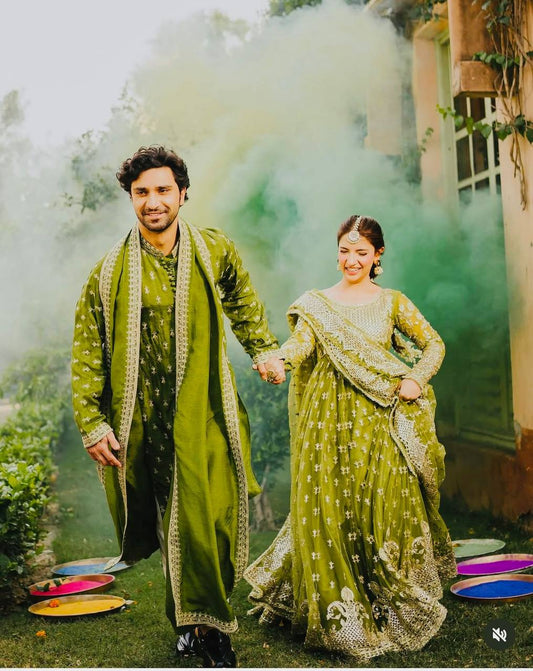 Amita-WW New Design Fox Georgette Gown set